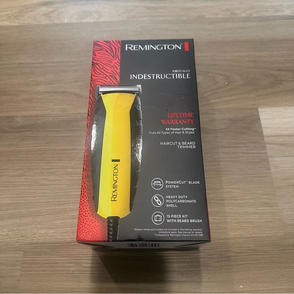 Remington HC5855 Virtually Indestructible Haircut Kit Beard Trimmer (15 pieces) - Picture 2 of 5